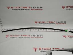 1004705-01-D Panneau tunnel central droit PVC NOIR Tesla modèle S, modèle S REST 1004705-0