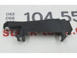 1005268-00-C z Couvercle, support en plastique pour attacher une ceinture de sécurité 2e r