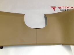 21002405-01-H Garniture de volant gauche TAN PVC (BEIGE LEATHER) pour Tesla. Il s'agit