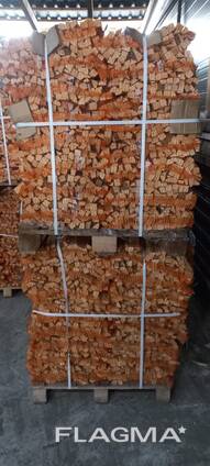 Bois d'allumage. Finement haché