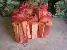 Firewood in plastic nets | Wholesale | Worldwide delivery | Ultima
