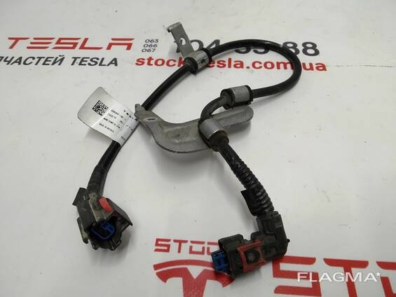Câble d'étrier droit BASE Tesla modèle 3 1098483-00-F