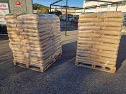 Wood Pellets 15kg Bags, (Din plus / EN plus Wood Pellets A1