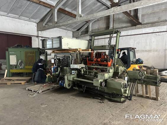 Je vends une ligne CORALI pour la production de caisses à parois minces