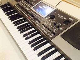 Korg PA900 Keyboard Synthesizer
