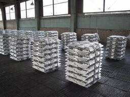 Первичный алюминиевый слиток А7(99, 7℅)